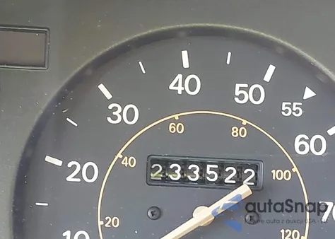 1983 Datsun 280Zx z USA, uszkodzony, nr VIN JN1HZ04S3DX572961